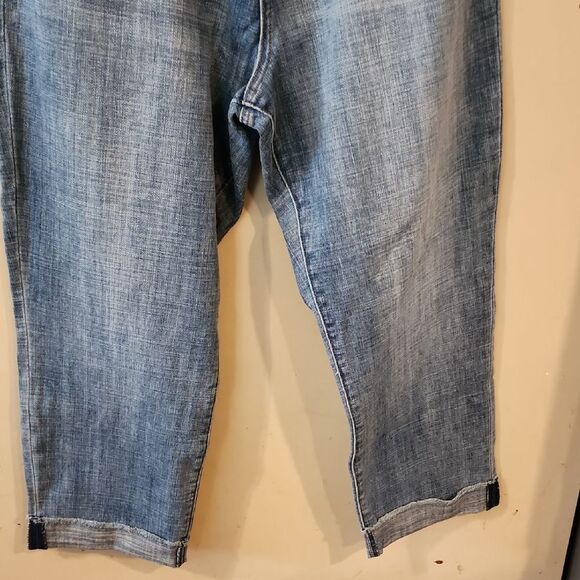 Kut from the Kloth Blue Ankle Cropped Jeans Casual Style NWT SIZE 18 - Picture 4 of 4